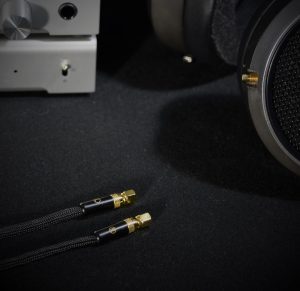 Dual SMC Headphone Cable - Legacy Hifiman HE Series - Screw on Connectors